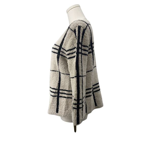 Chico’s Cardigan Sz 1 Ivory Black Fuzzy Plaid 3/4 Sleeve Open Front Crop Womens - Picture 2 of 8